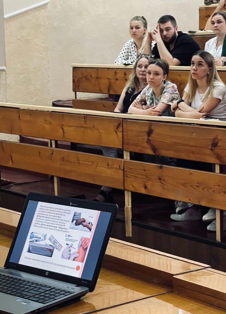 Семінар "Організація екстреної вакцинопрофілактики правцю, гепатиту В та інших інфекційних захворювань"